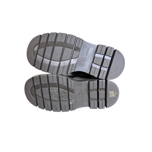 Bottega Veneta NIB Black Tire Tall Lug Sole Boots Size 37 - Picture 11 of 11